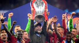 曼城哈兰德梅开二度，4-0大胜狼队领跑英超积分榜